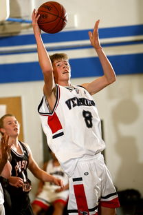 乐鱼体育app官网入口-CBA赛季最具影响力球员之争，cba赛季最佳阵容